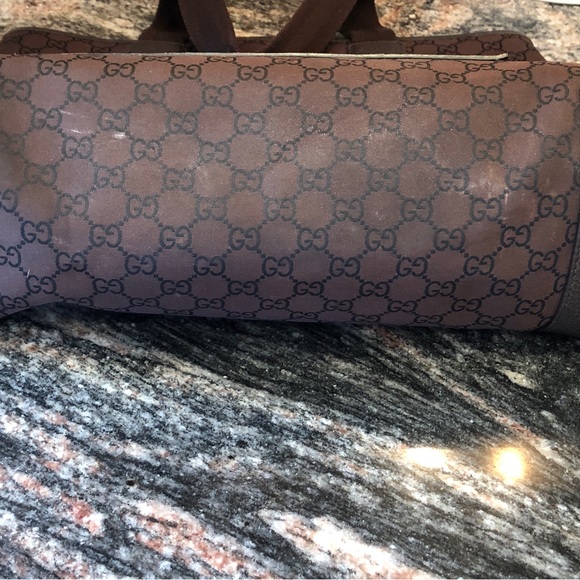 Authentic Gucci Tote - Picture 12 of 13